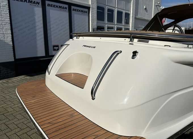 Primeur 610 Tender