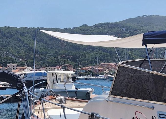 Apreamare Aprea 10 Semi Cabin