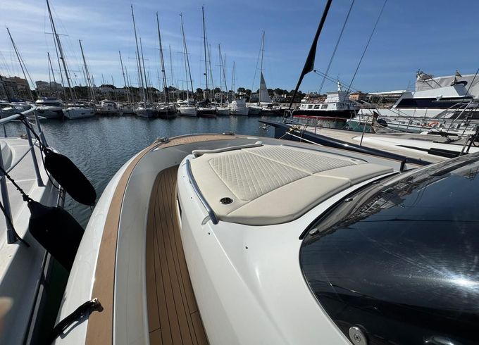 Solaris Yachts SP 44 Open