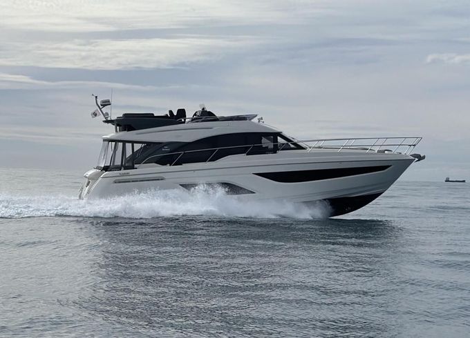 Bavaria R55 Flybridge