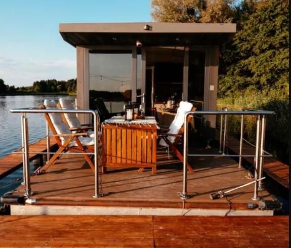 La Mare Apart L 10.8 x 3.2m