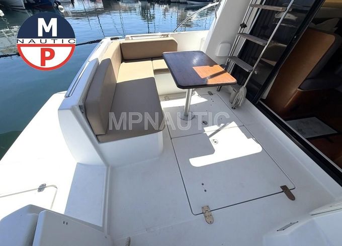 Jeanneau Merry Fisher 10
