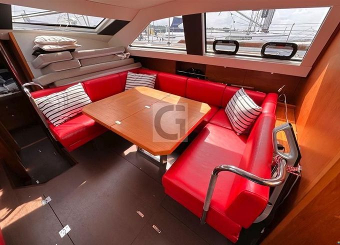 Wauquiez Pilot Saloon 48