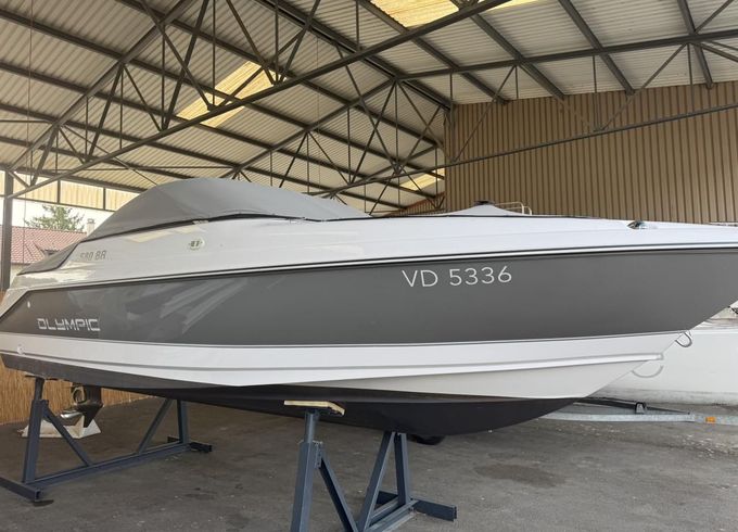 Olympic 580 BR ( Yamaha), mit Platz