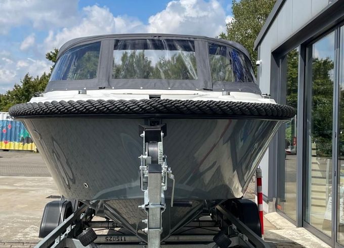 Corsiva 625 Tender