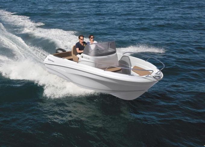 Jeanneau 5.1 CC Cap Camarat