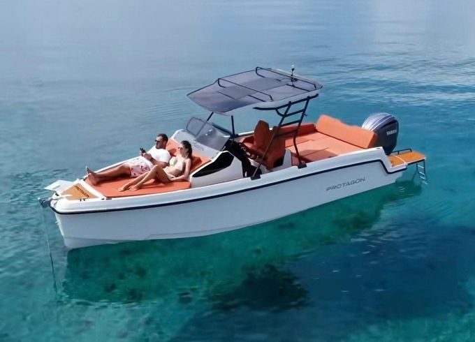 Protagon - PROTAGON 25 SUNDECK KABINENVS.