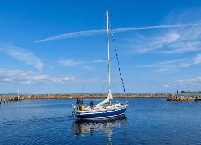 Dufour 35