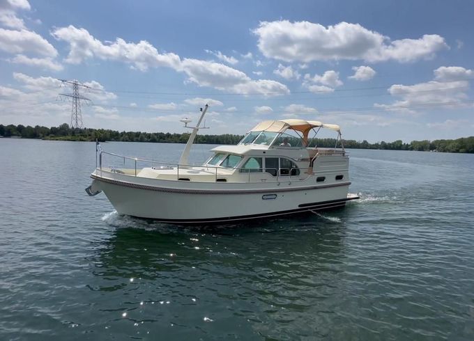 Linssen Grand Sturdy 30.0 AC
