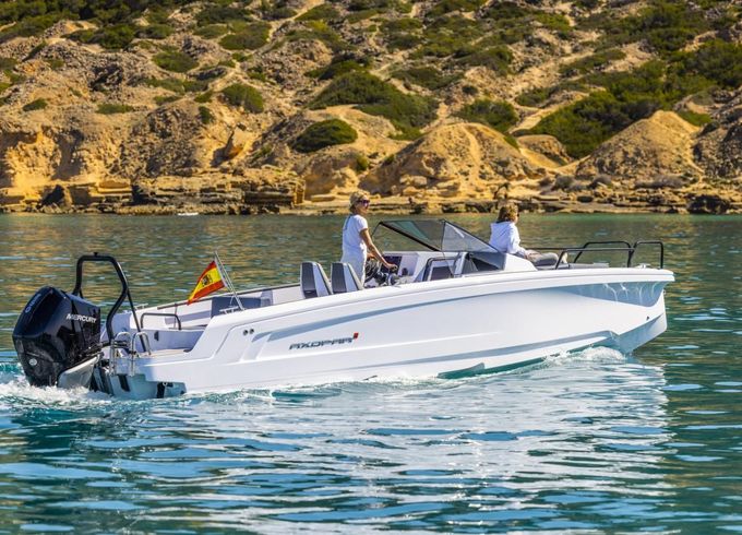 Axopar 25 Cross-Top