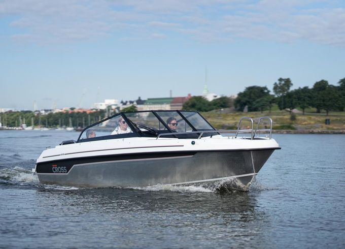 Yamarin Cross 62 BR