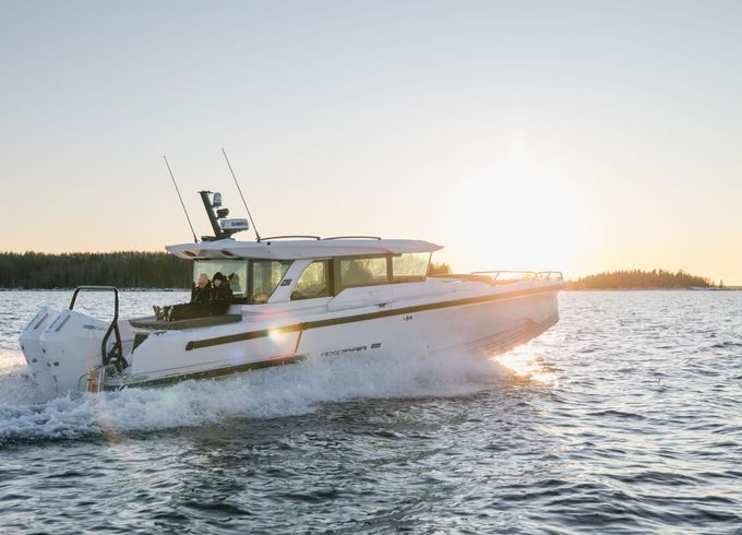 Axopar Yachts Axopar 38 XC Cross Cabin