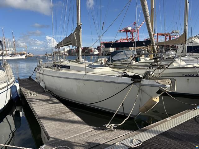 Maxi 108