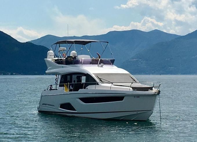 Sealine F 430