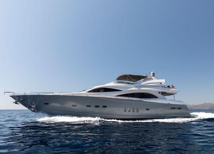 Sunseeker 94 Yacht