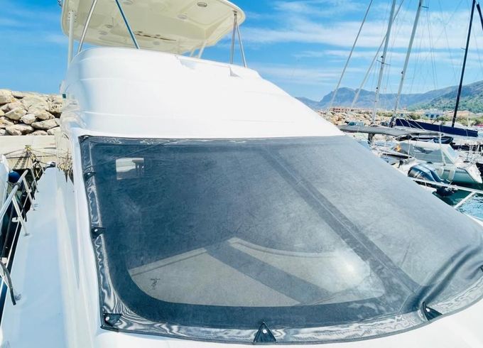 Sea Ray 58 Sedan Bridge