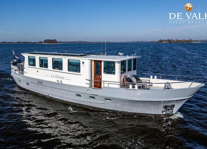 Custom Built Live Aboard 1800