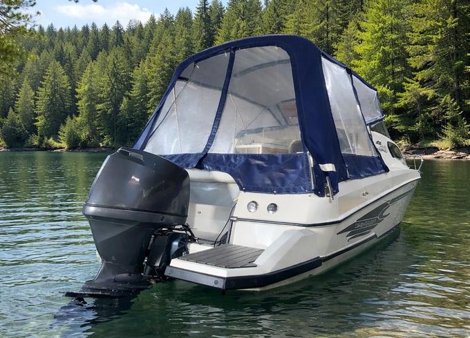 Aqua Royal 680 Cabin