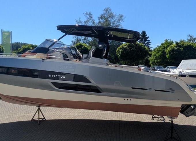 Invictus GT 320