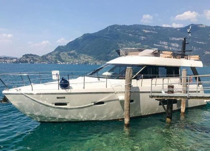 Sealine F 48