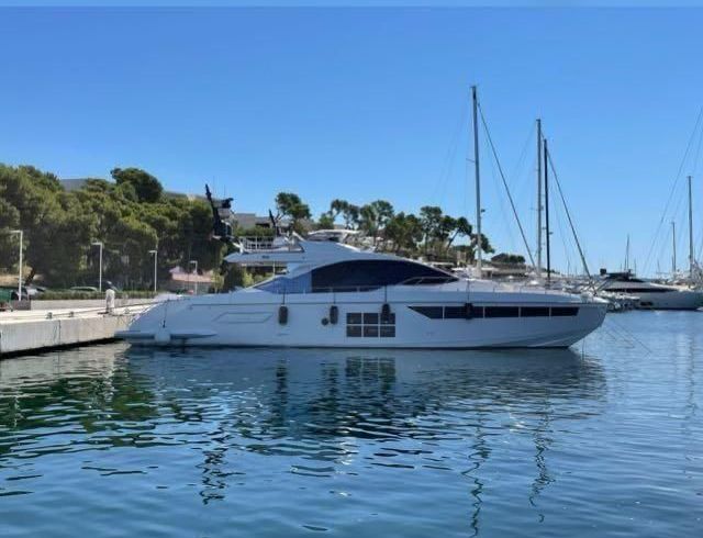 Azimut S7