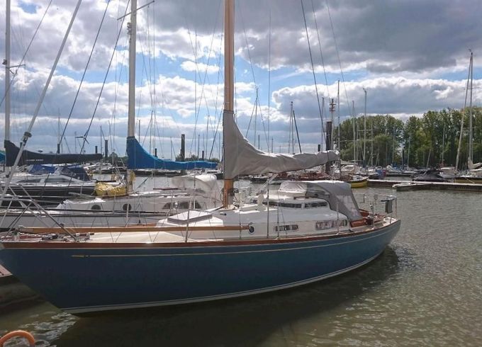 Asmus KG Yachtbau Hanseat 68