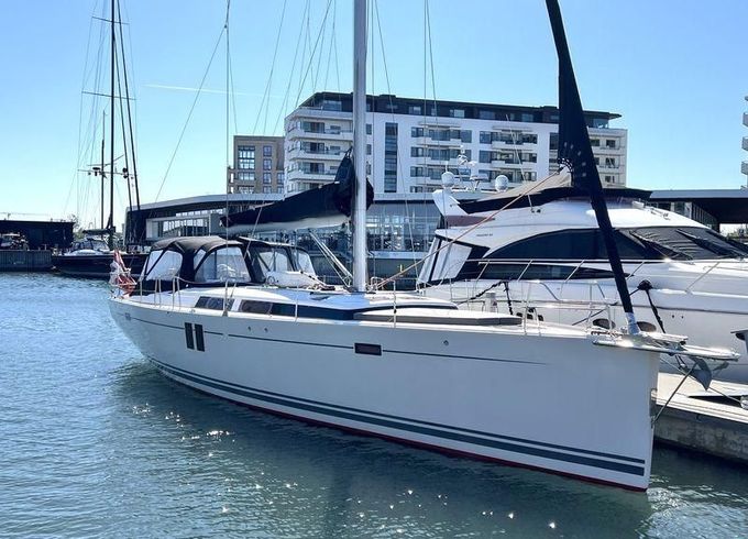 Hanse 495