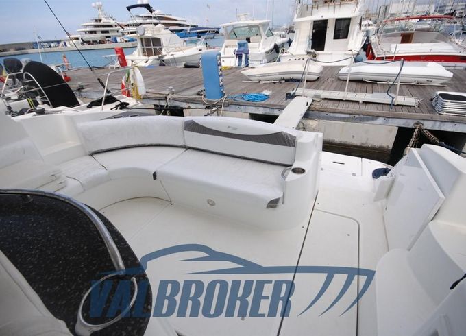 Cruisers 390 SC