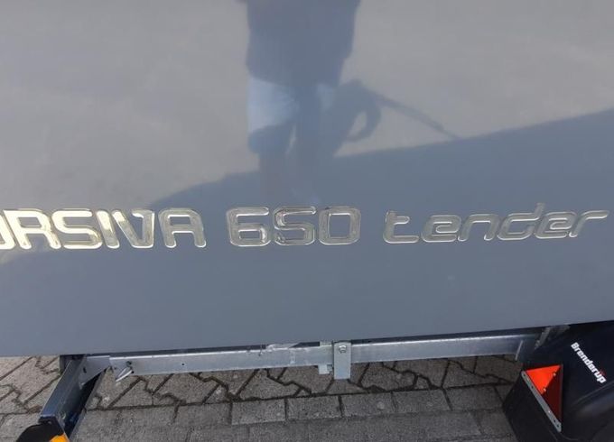 Corsiva 650 TENDER