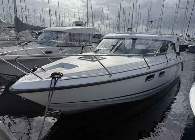 Aquador 27 HT