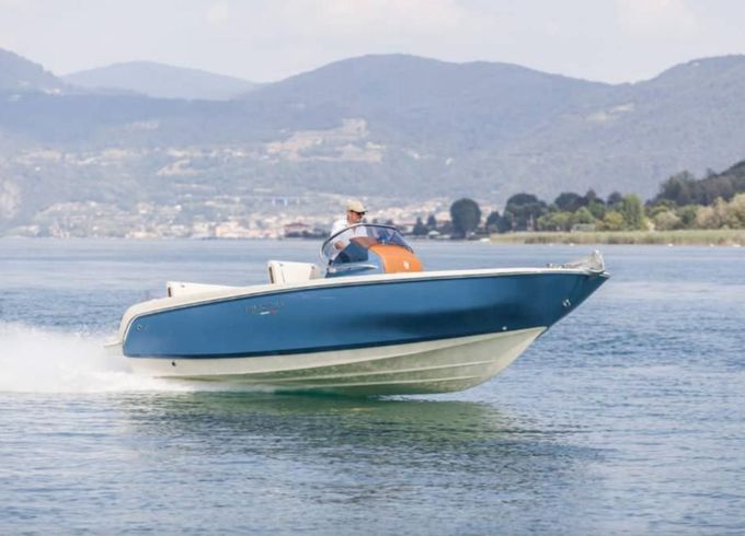 Invictus 200FX