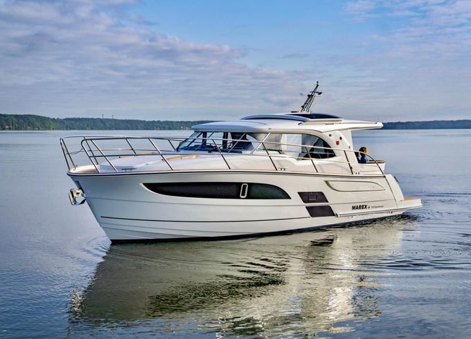 Marex 330 SCA
