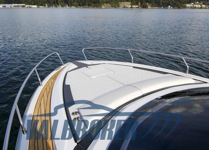 Fairline F-Line 33