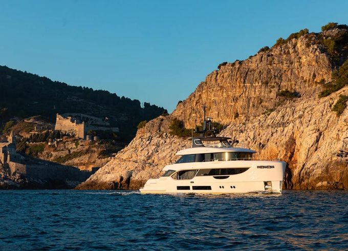 Benetti Oasis 34