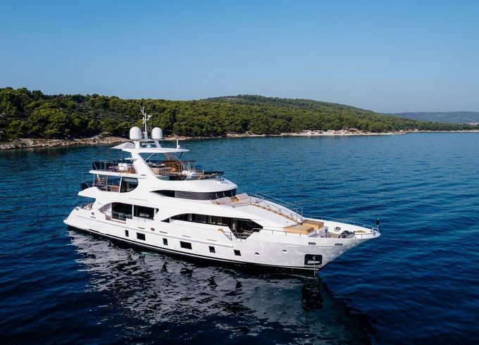 Benetti 108 Tradition Supreme