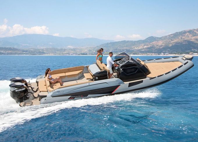 Ranieri Cayman 38.0 Executive