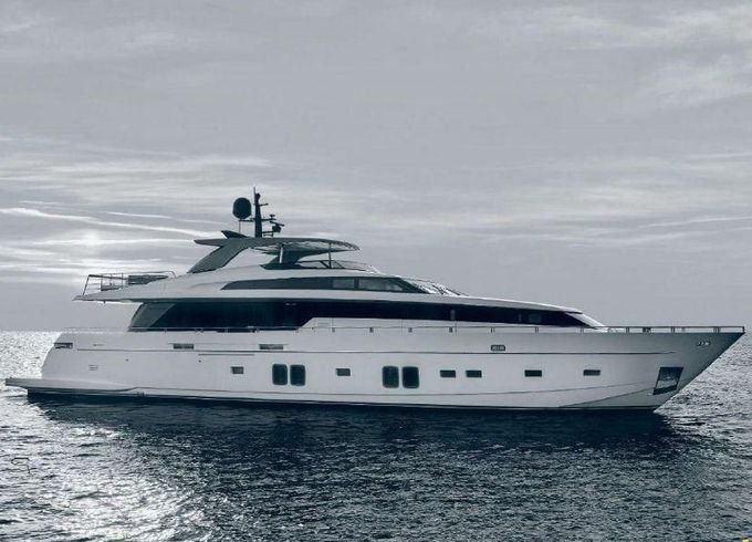 Sanlorenzo Sl106