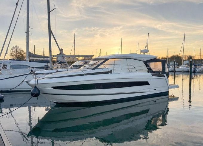 Jeanneau NC37