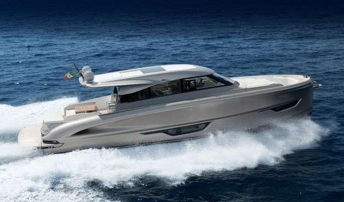 Solaris Power 52 COUPÉ