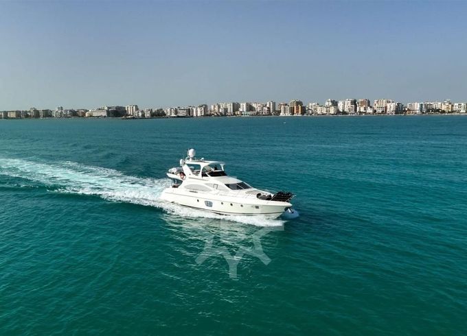 Azimut 68 EVO