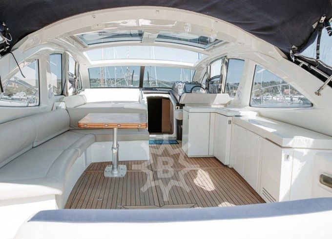 Azimut Atlantis 54