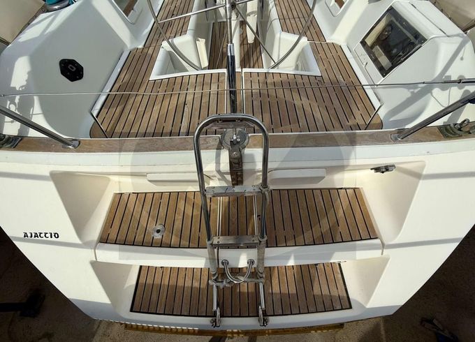 Jeanneau VOYAGE 12.50