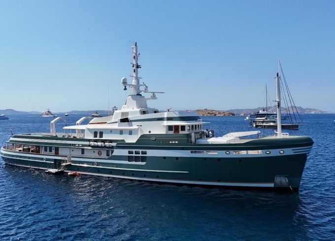 Pendennis 55m