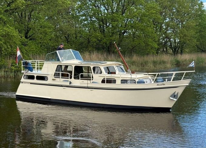 Hoekstra kruiser 1050