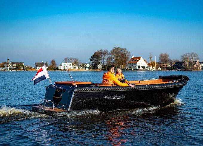 Lago Amore 595 Tender
