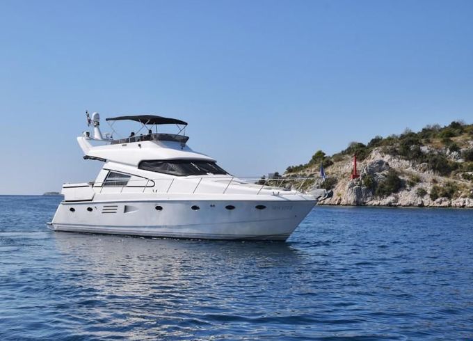 Johnson Yachts Johnson 56
