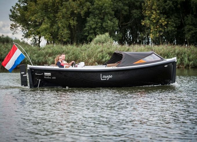 Maxima 650 Lounge