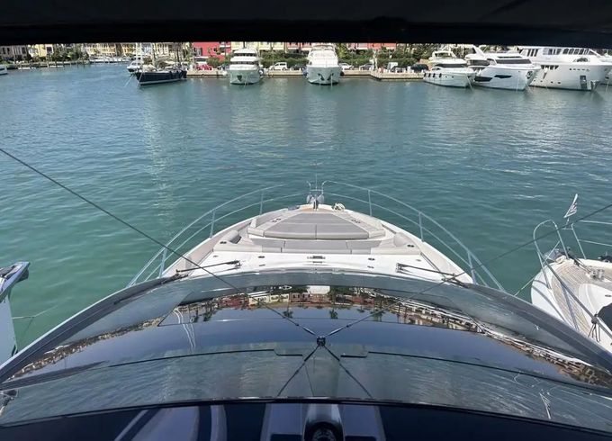 Sunseeker 65 Sport Yacht