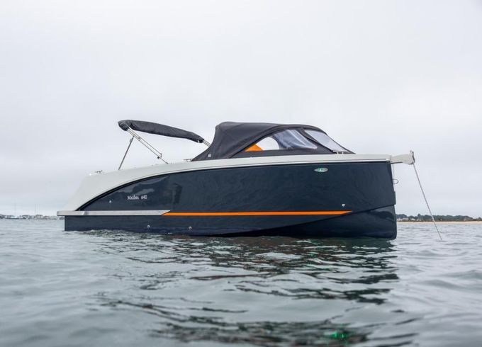 Maxima 640