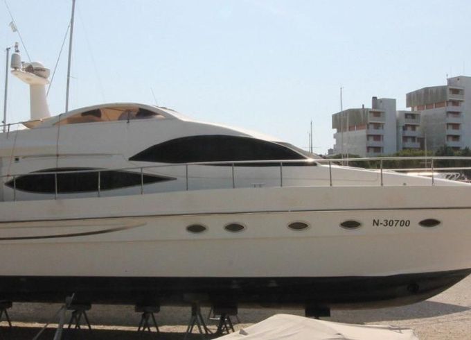 Admiral Boats 62 FLY - MODEL 2001